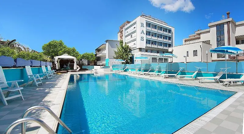 Hotel Ras Gatteo a Mare 3*,