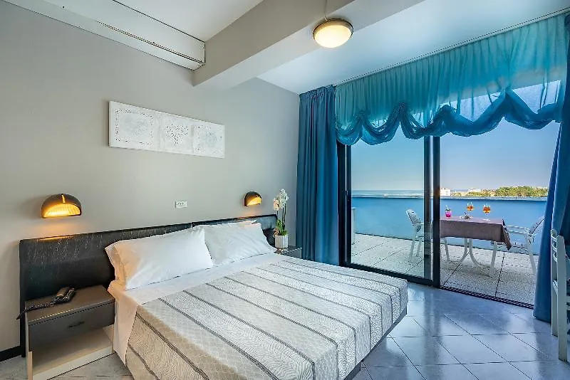 Hotel Ras Gatteo a Mare 3*,  Italia